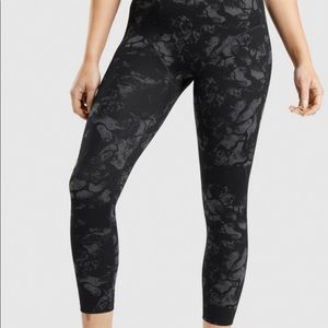 GYMSHARK X KK FIT camo leggings